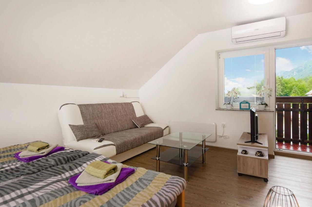 Apartments Rikli Rodine Near Bled Eksteriør bilde