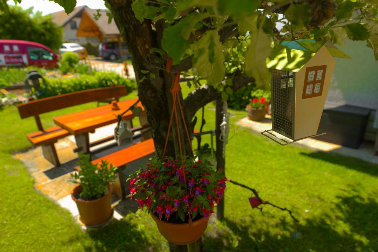 Apartments Rikli Rodine Near Bled Eksteriør bilde